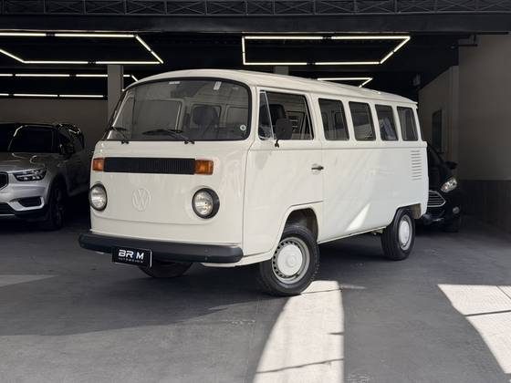 VOLKSWAGEN KOMBI 1.6 MI STD 8V GASOLINA 3P MANUAL VOLKSWAGEN KOMBI 1.6 MI STD 8V GASOLINA 3P MANUAL